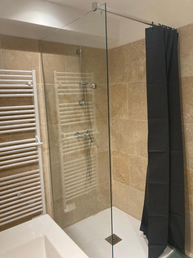Appartement Neuf Coeur Du Village Saintes-Maries-de-la-Mer Buitenkant foto